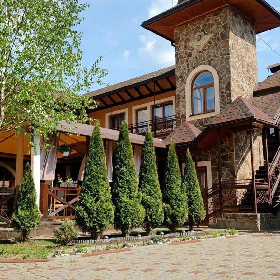 Minihotel Zolotoe Runo Ploskoye ภายนอก รูปภาพ