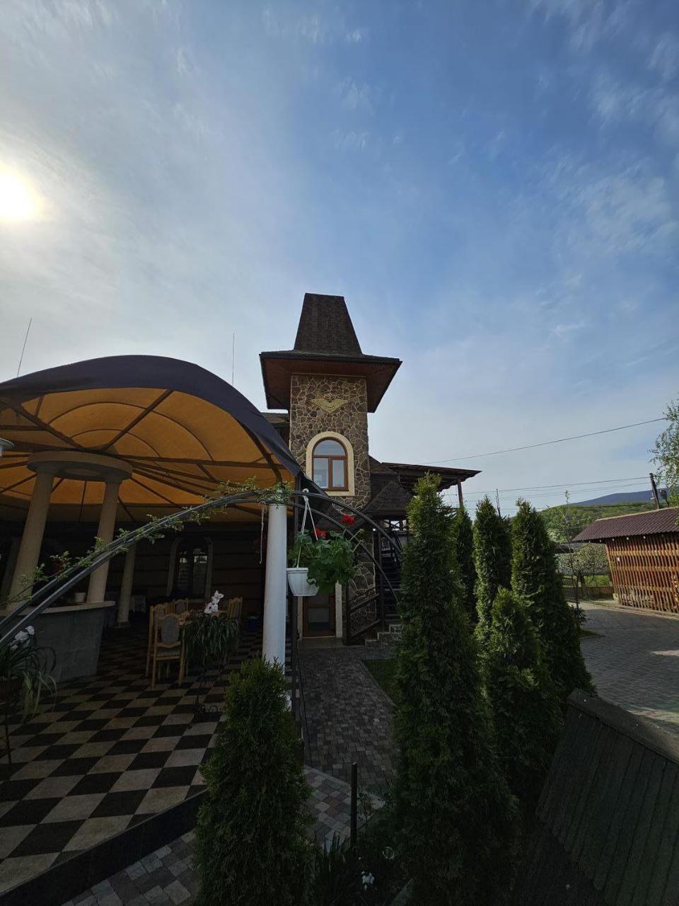 Minihotel Zolotoe Runo Ploskoye ภายนอก รูปภาพ