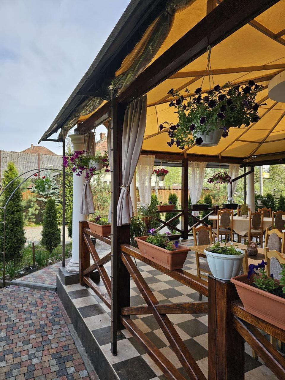 Minihotel Zolotoe Runo Ploskoye ภายนอก รูปภาพ