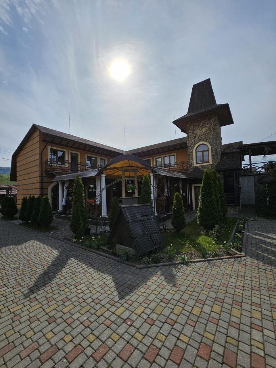 Minihotel Zolotoe Runo Ploskoye ภายนอก รูปภาพ