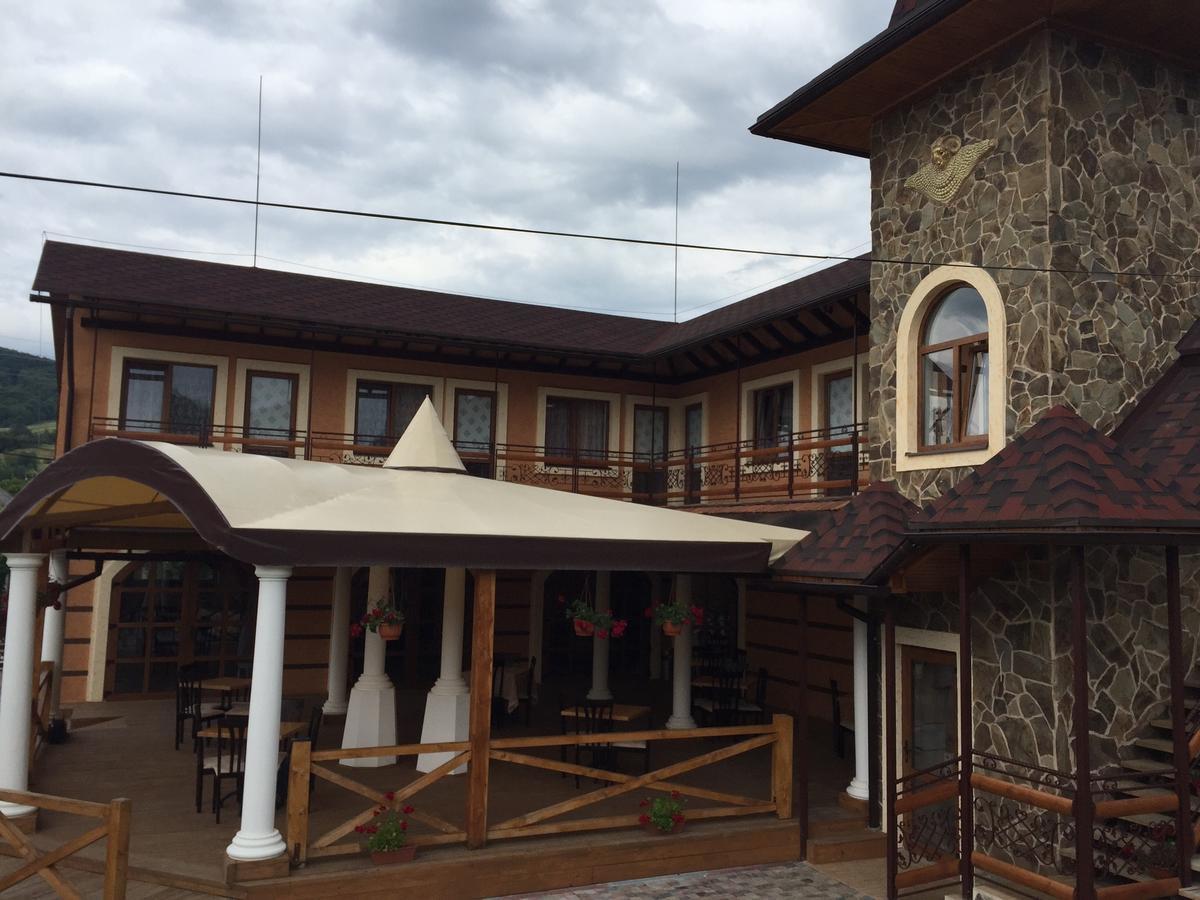 Minihotel Zolotoe Runo Ploskoye ภายนอก รูปภาพ