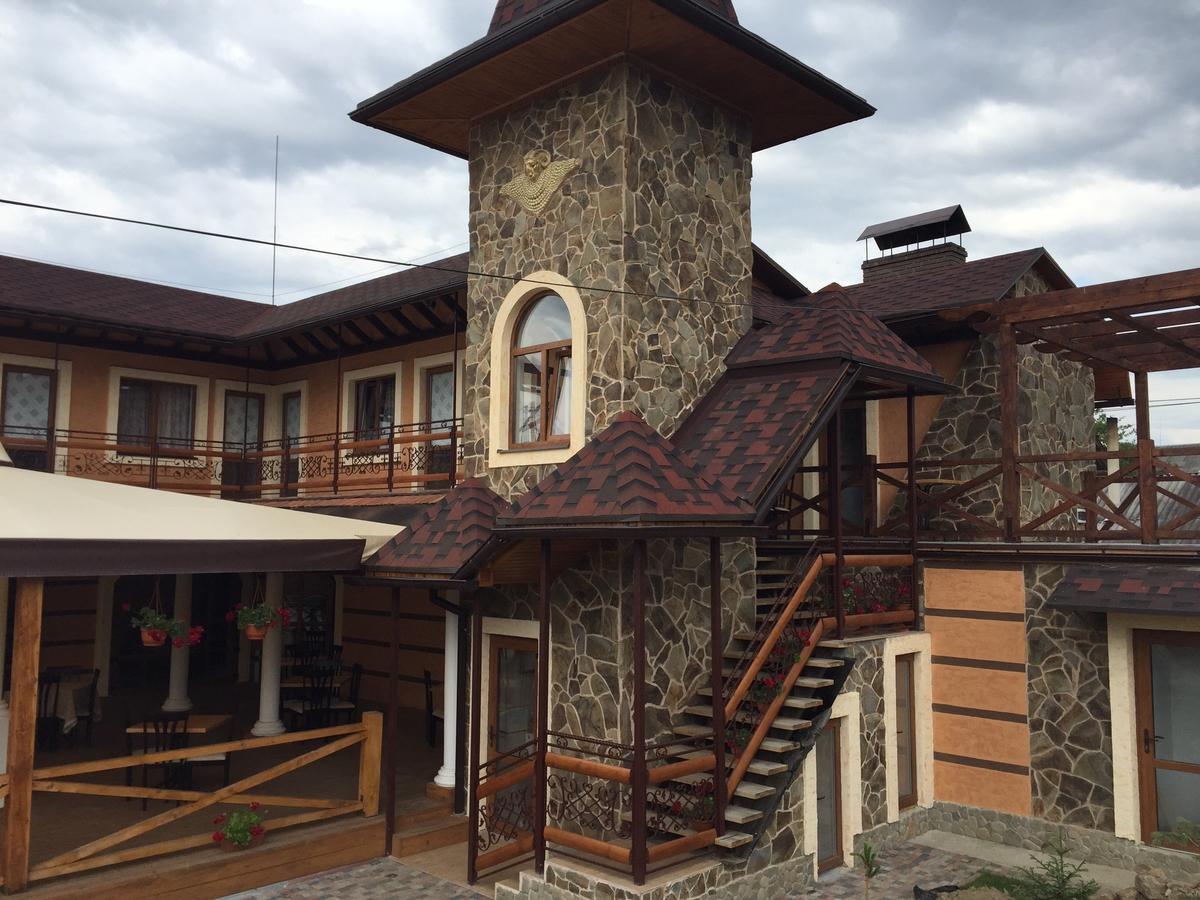Minihotel Zolotoe Runo Ploskoye ภายนอก รูปภาพ