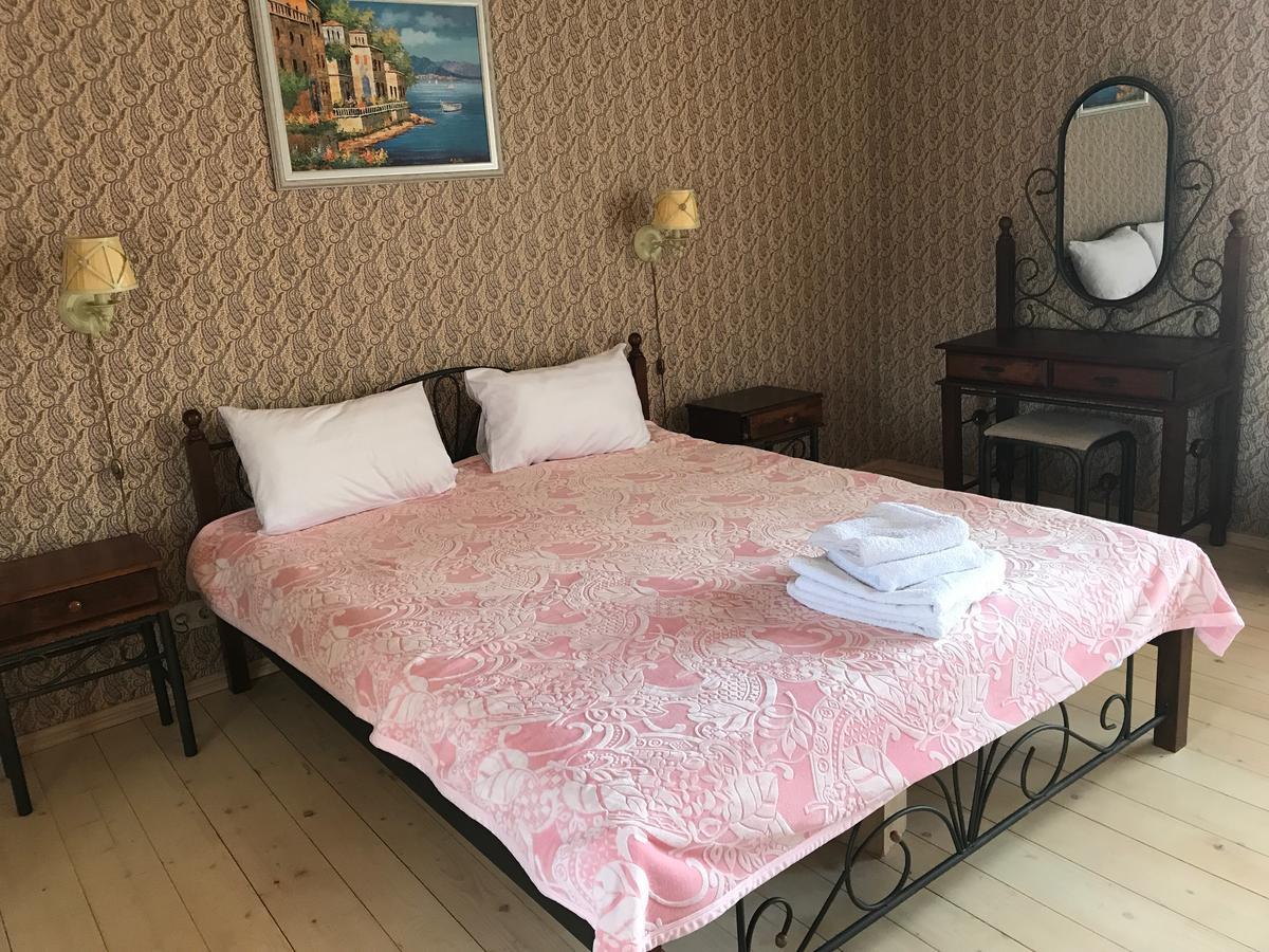 Minihotel Zolotoe Runo Ploskoye ภายนอก รูปภาพ